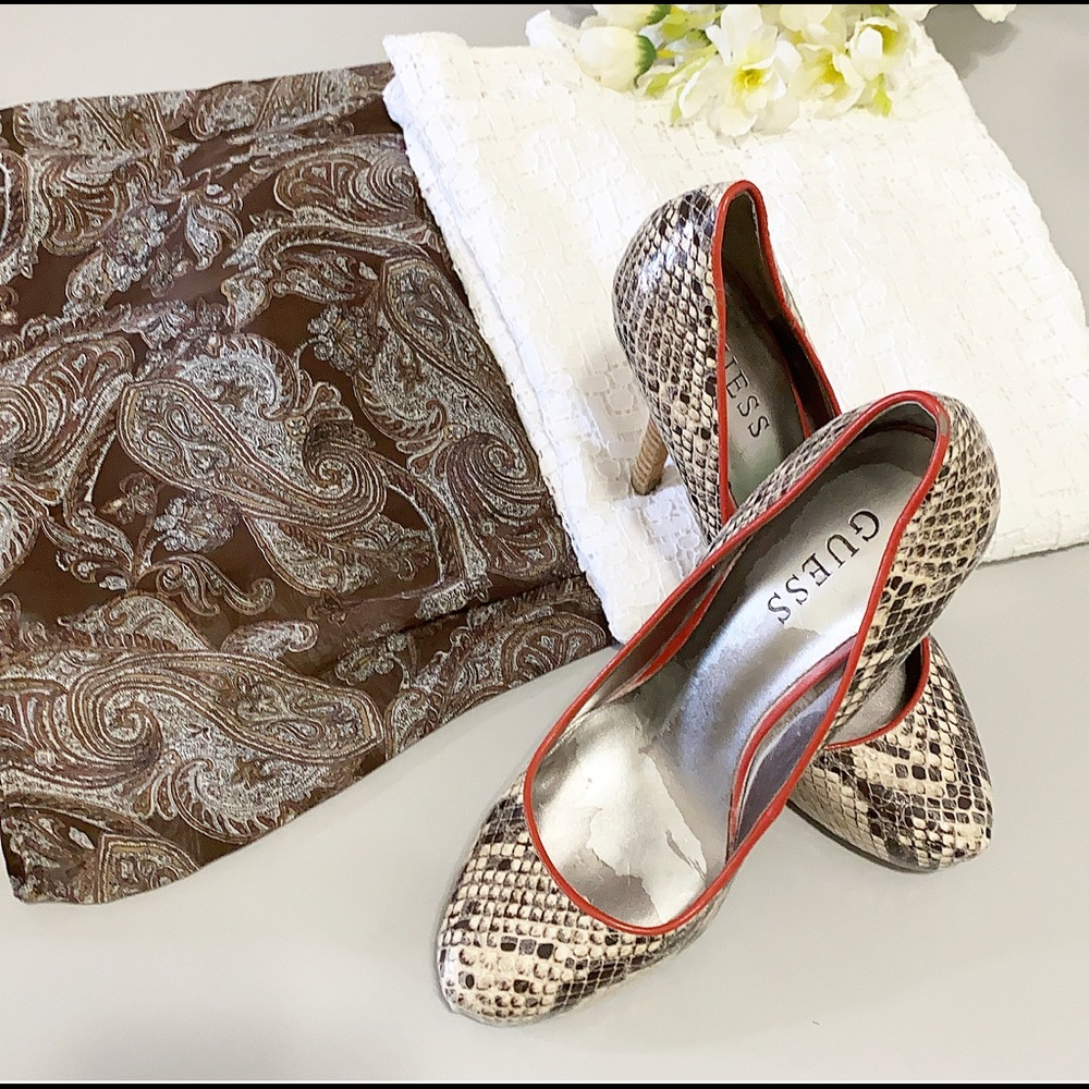 Guess Pump Heels - image 5